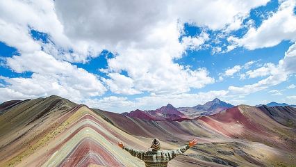 Peru: Rainbow Mountain