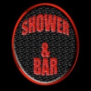 Shower & Bar